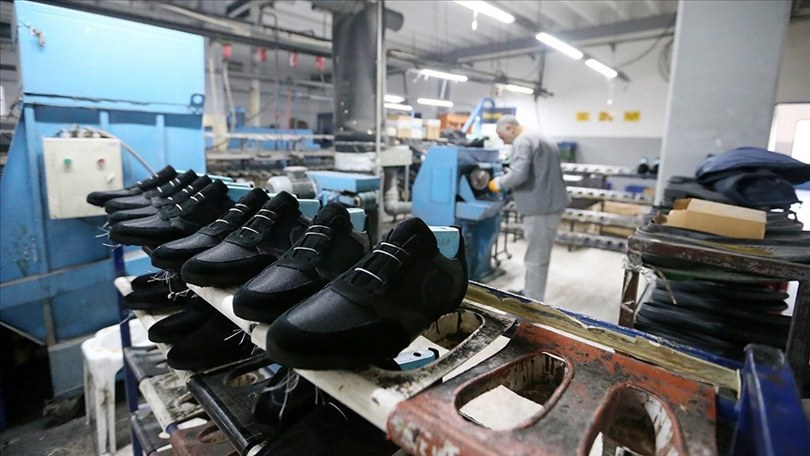 Manisa’dan Dart Sporcularına Özel Kaydırmaz Tabanlı Ayakkabı