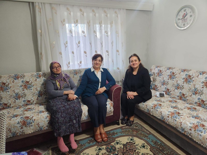 Süreyya Yavuz, Yaşar Ailesini Ziyaret Etti