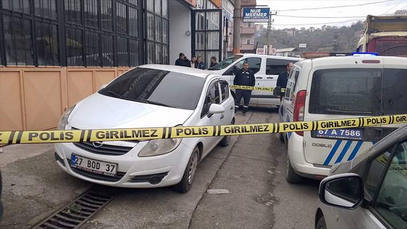 Zonguldak’ta bir kişi otomobilde ölü bulundu