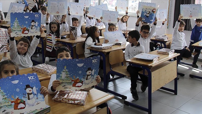 Milli Eğitim Bakanlığı ilkokul birinci sınıf öğrencilerine karne yerine “gelişim raporu” verecek