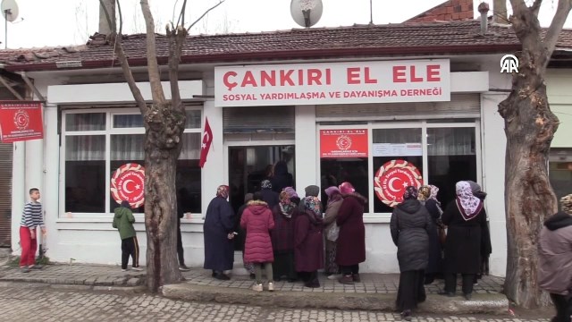 İhtiyaç Sahiplerinin Gelinliği ve Nişan Elbisesi Hayırseverlerden