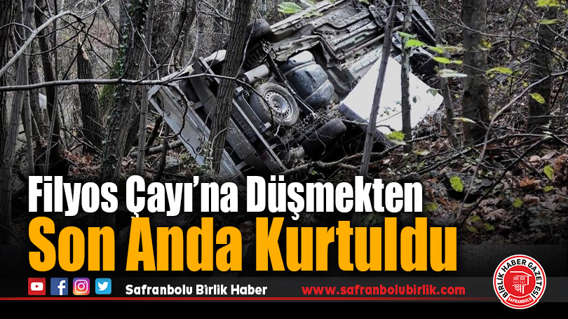 Karabük’te Filyos Çayı’na Düşmekten Son Anda Kurtulan Kamyonet Kazası