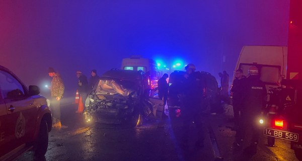 Bolu Dağı’nda sis sebebiyle zincirleme kaza