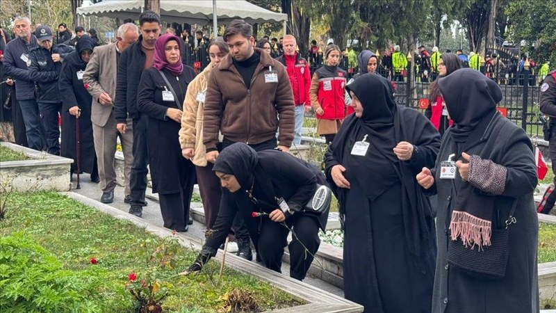 Beşiktaş’ta 2016 yılındaki terör saldırısında şehit olanlar anıldı