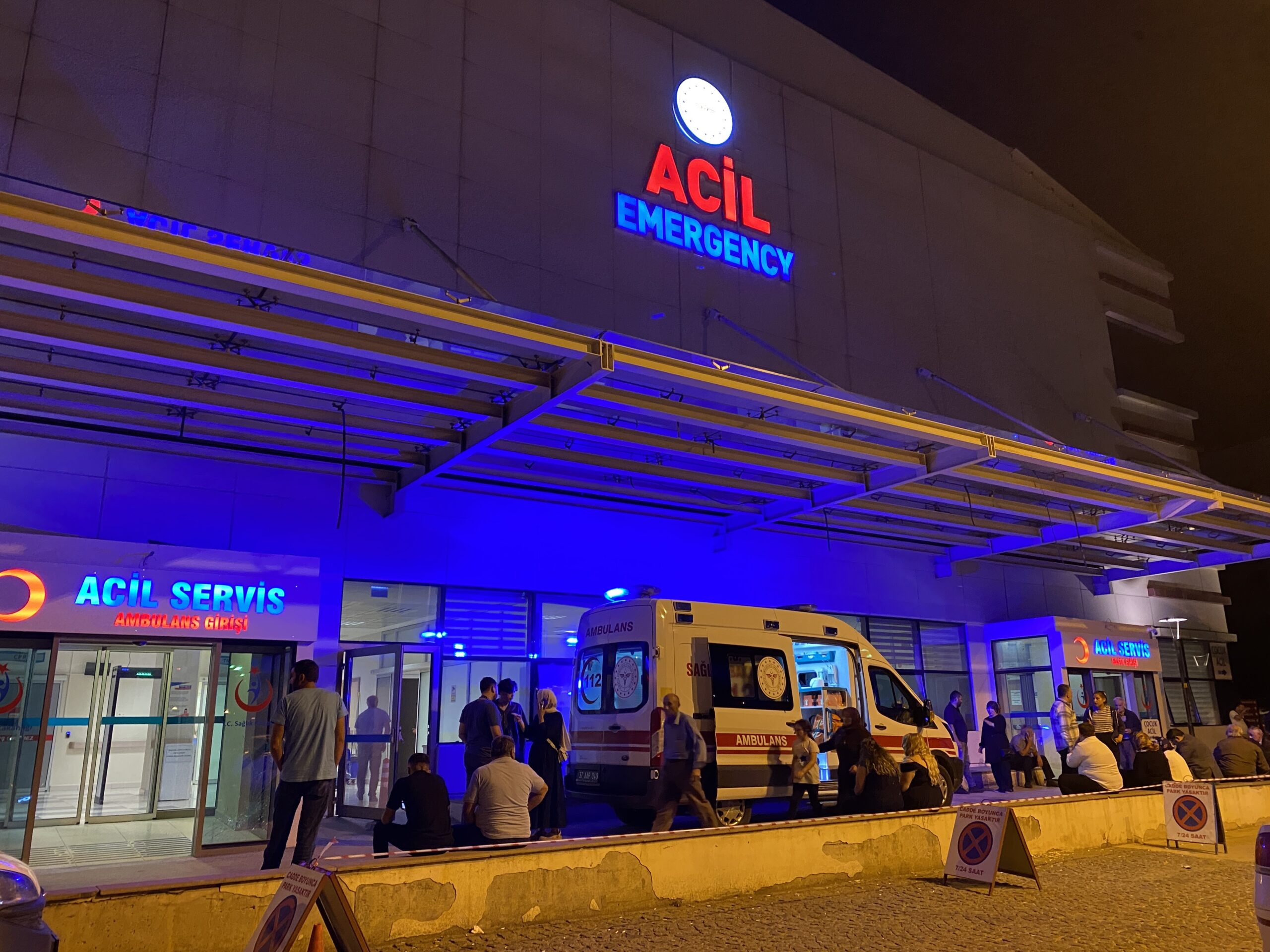 Tartıştığı kişiyi bıçakladı