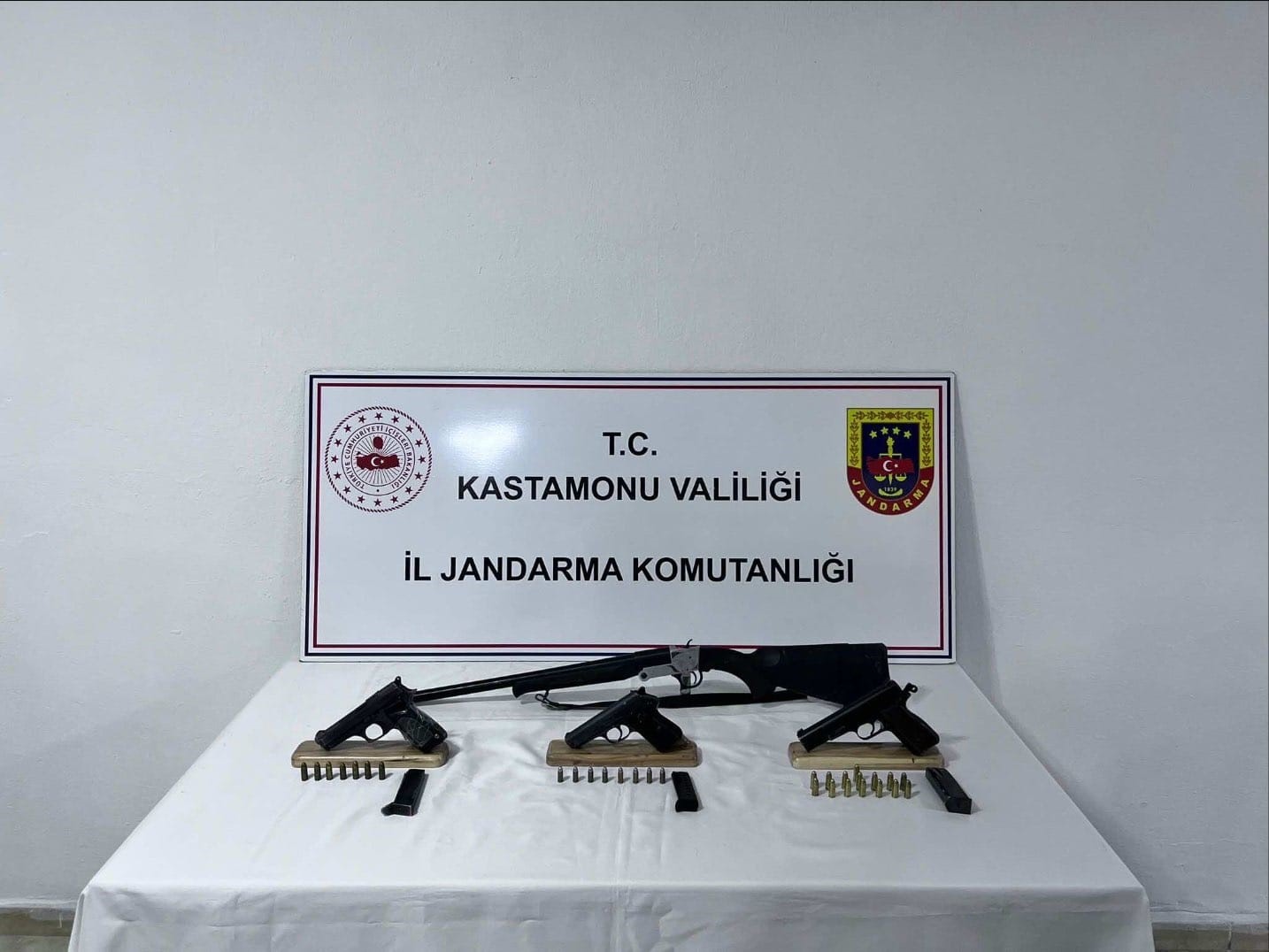 Kastamonu’da Ruhsatsız Silah Operasyonu