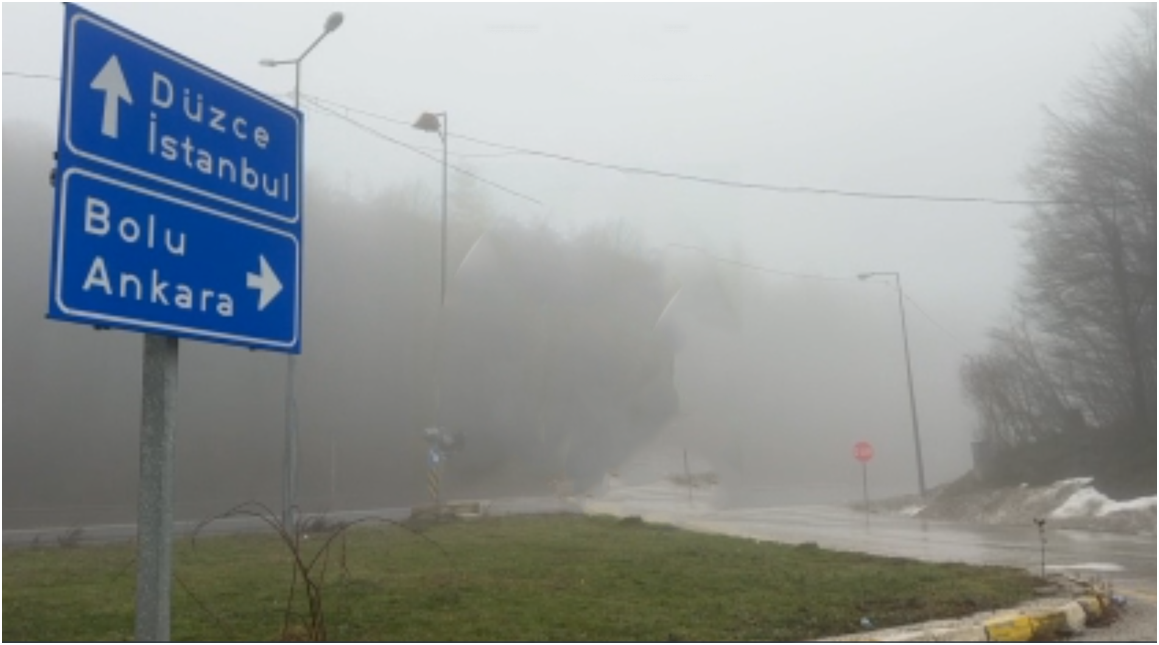 Bolu Dağı’nda sağanak ve sis etkili oldu