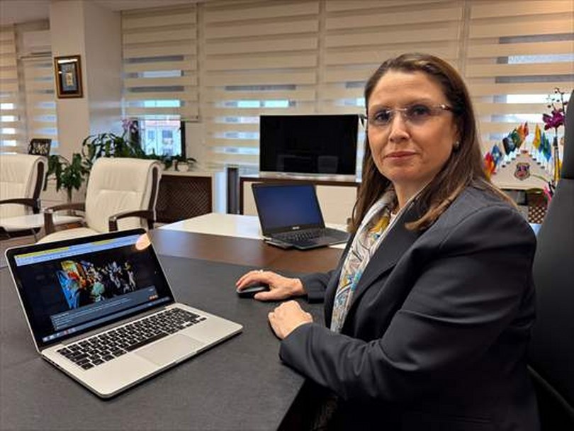 Bartın Valisi Arslan, AA’nın “Yılın Kareleri” oylamasına katıldı