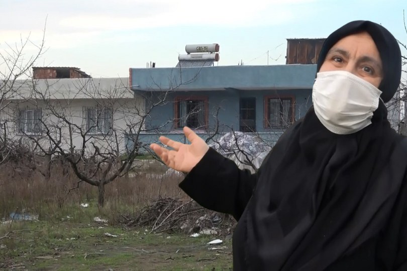 Babasından Kalan Arsaya Gece Kondusu Yapıldı