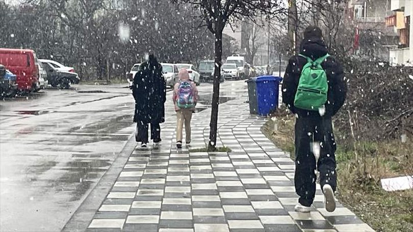 Bolu’da kar yağışı