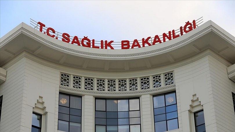 Sağlık Bakanlığı “Ankara’nın Etimesgut ilçesinde aşı bulunmadığı” iddiasını yalanladı