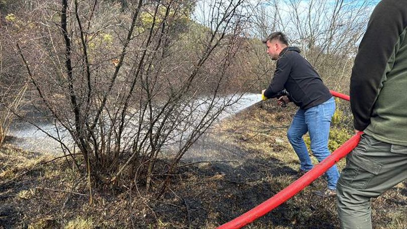Bolu’da çıkan örtü yangını söndürüldü