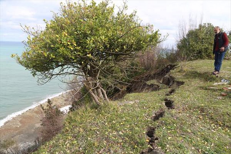 Kastamonu İnebolu’da Aşırı Yağışlar Heyelana Neden Oldu