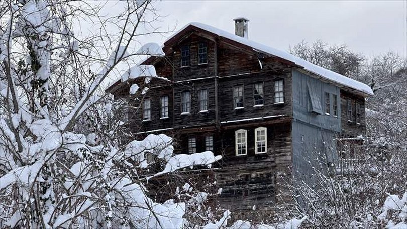 Kastamonu’nun yüksek kesimlerinde kar yağışı etkili oluyor