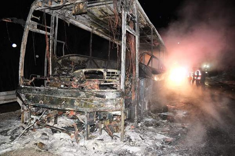 Kastamonu’da seyir halindeki yolcu otobüsü yandı