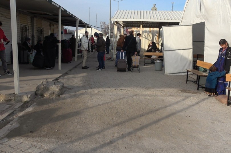 Suriyelilerin ülkelerine dönüş yolculuğu devam ediyor