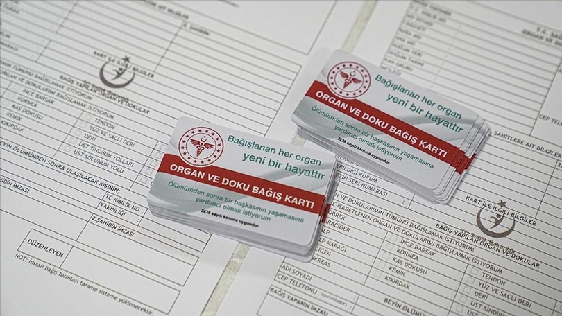 Hekimler kalp nakli bekleyen Elifsu’ya dikkati çekmek için organlarını bağışladı