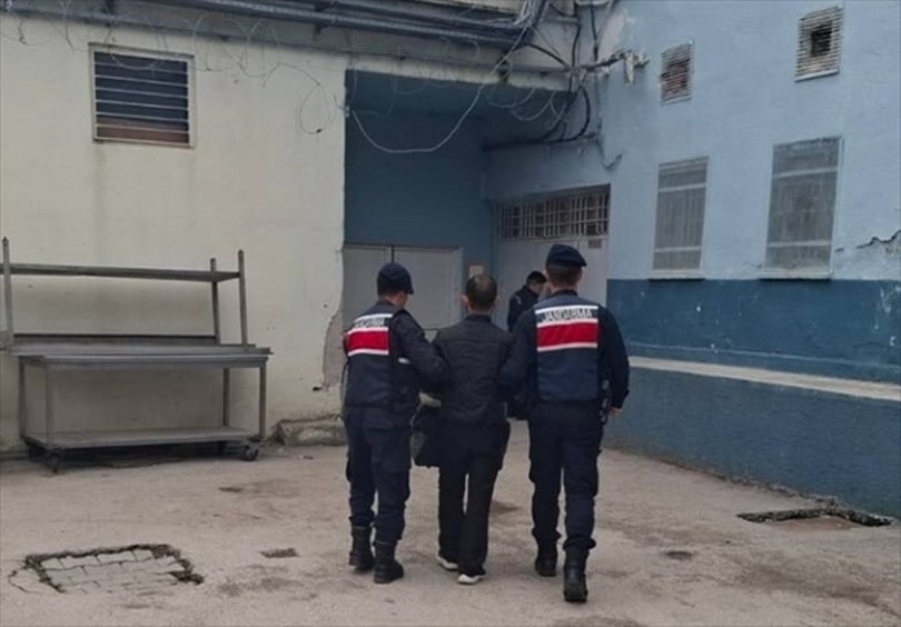 Kastamonu’da 8 yıl 1 ay hapis cezasıyla aranan hükümlü yakalandı