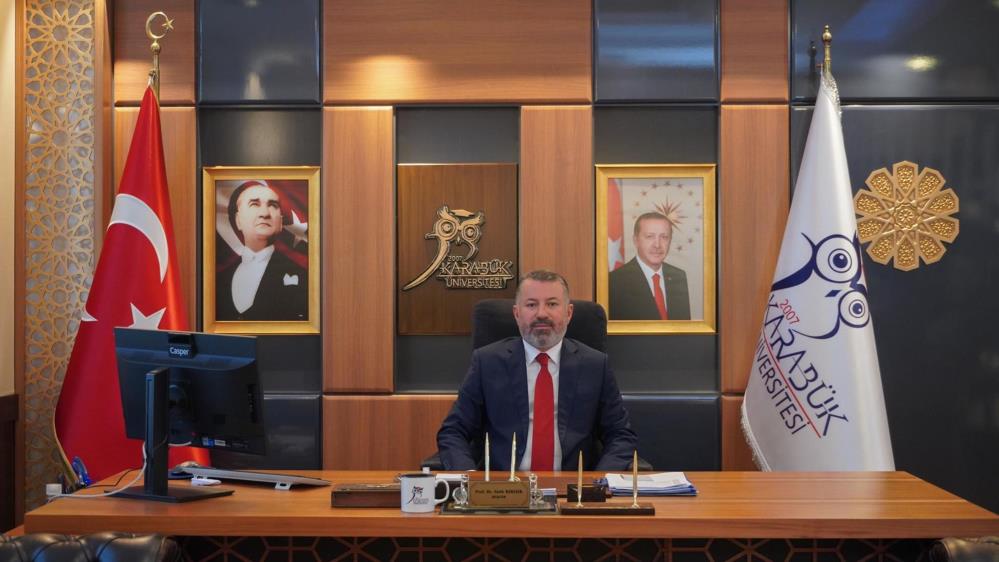 Karabük Üniversitesi ÜNİDES 3. dönemde zirvede yer aldı