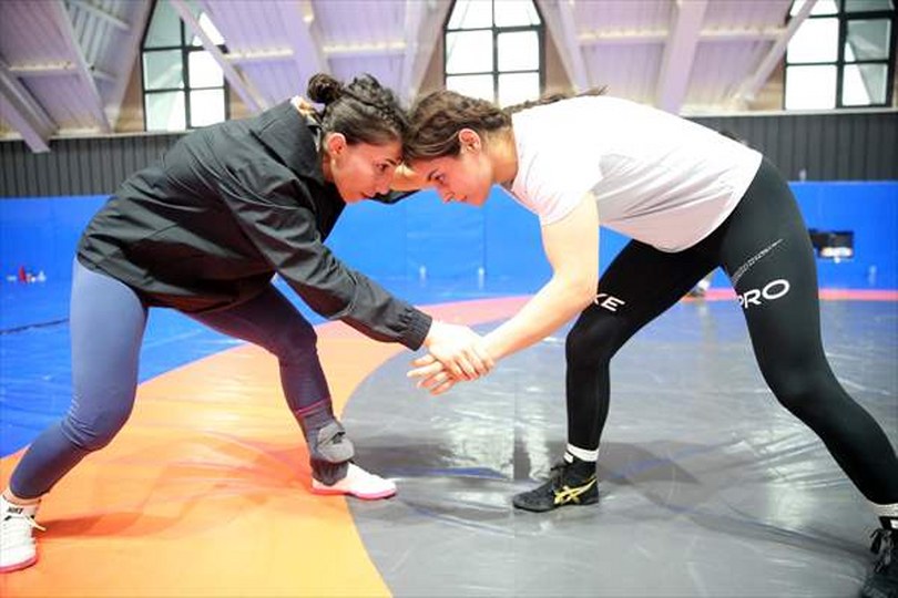 Kadın Güreş Milli Takımı’nın hedefi Avrupa şampiyonluğu