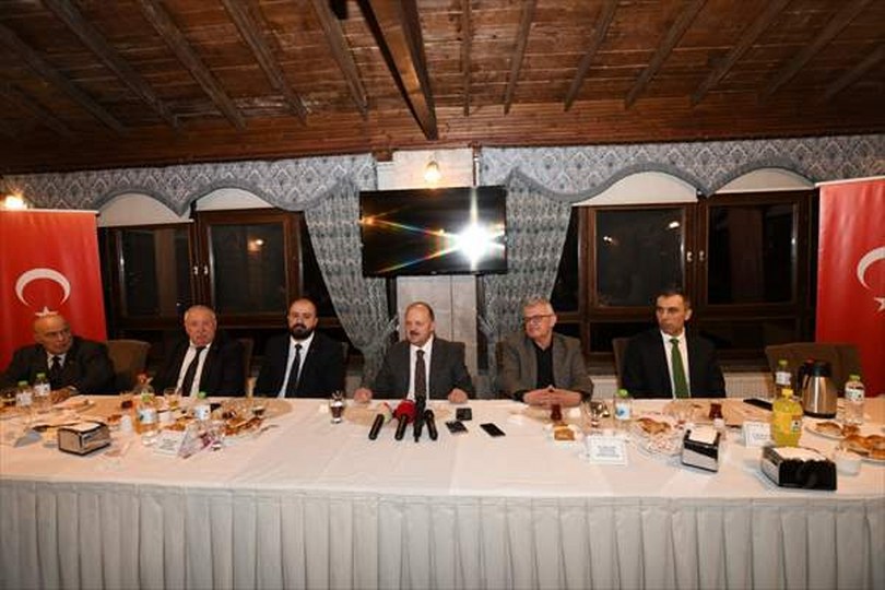 Kastamonu Valisi Dallı basın mensuplarıyla iftarda bir araya geldi