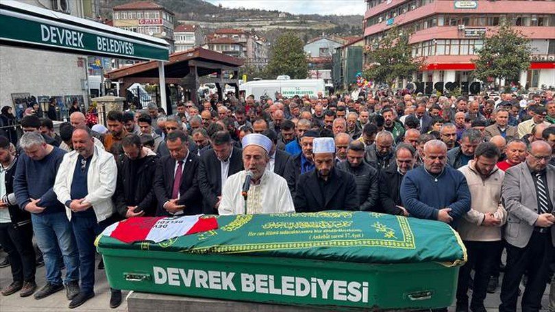 Zonguldak’ta apartman dairesinde çıkan yangında bir kişi öldü