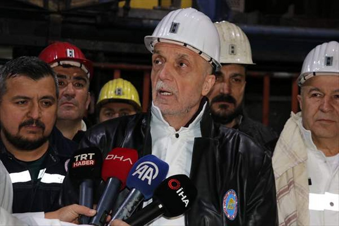 TÜRK-İŞ Genel Başkanı Ergün Atalay, Zonguldak’ta madencilerle iftar yaptı: