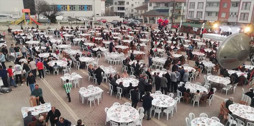 Hanönü’de 1500 kişilik iftar verildi