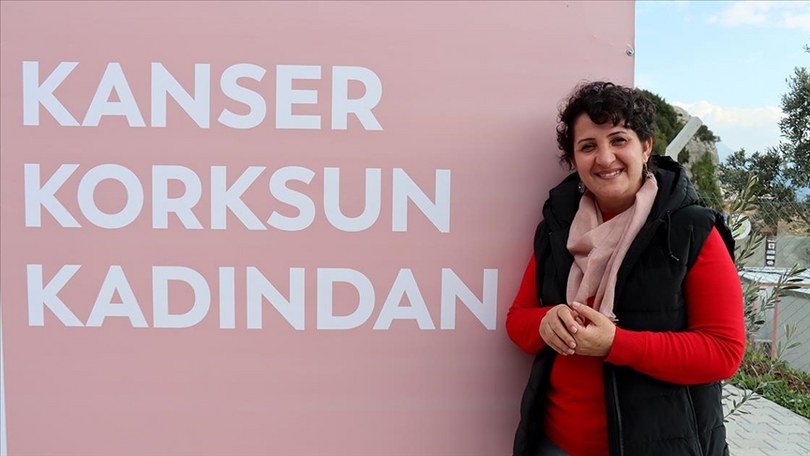 Meme kanserini yenen depremzede memleketi Hatay’a döndü