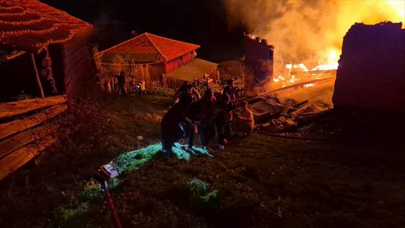 Kastamonu’da çıkan yangında 1 ev zarar gördü