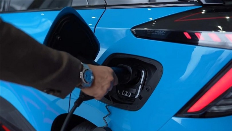 Türkiye’de elektrikli araç şarj istasyonu sayısı 11 bini aştı