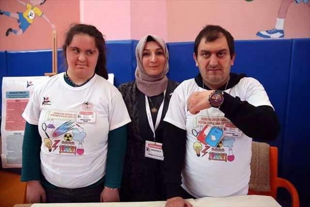 Özel çocuklardan özel bireylerin günlük hayatını kolaylaştıracak saat
