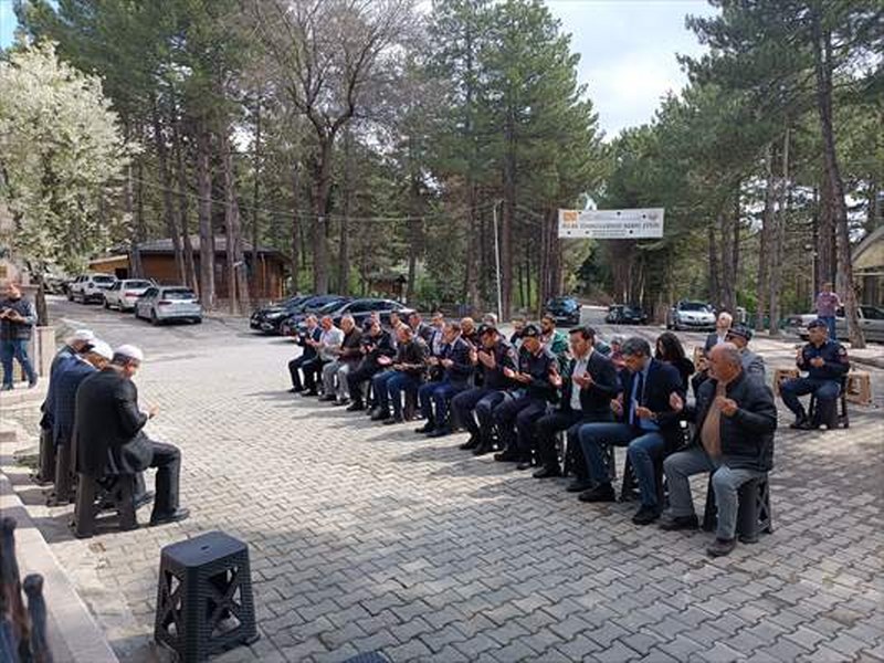 Şehit Ali Topkaraoğlu, Tosya’da kabri başında anıldı