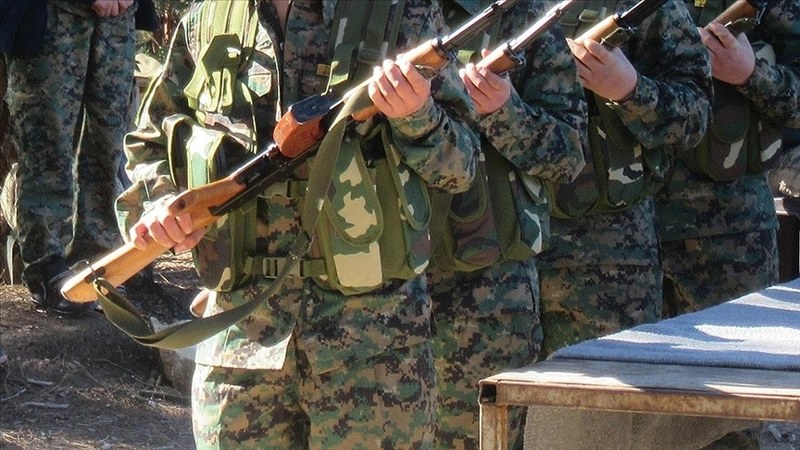 Terör örgütü PKK/YPG, Suriye’de 1 ayda 15 çocuğu silahlı kadrosuna katmak için kaçırdı