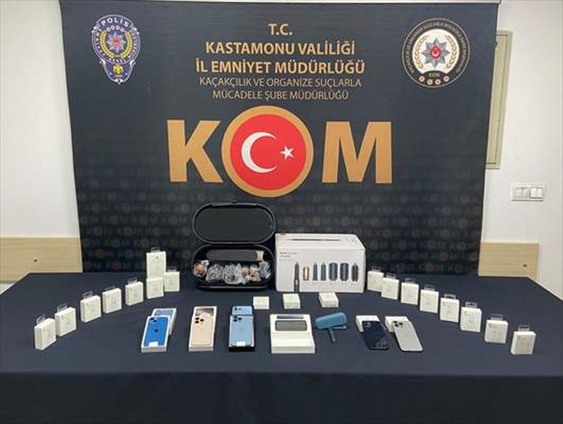 Kastamonu’da kaçak cep telefonu ele geçirildi