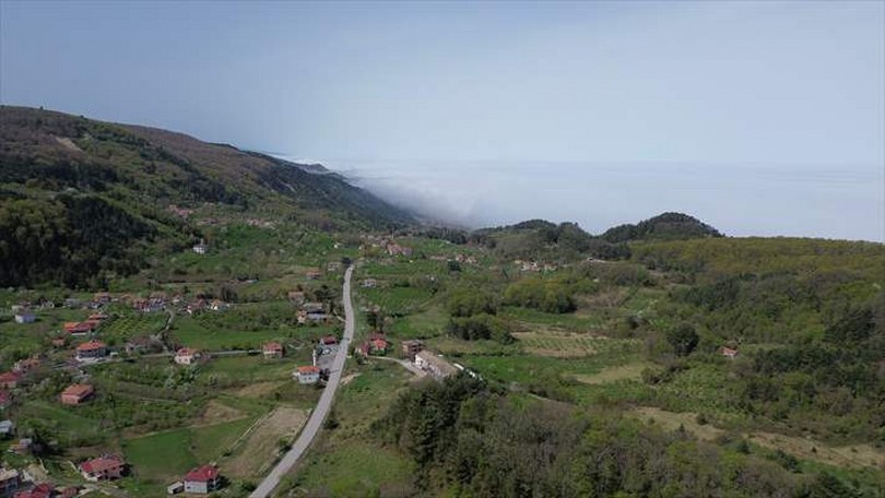 Karadeniz sahilindeki sis dronla görüntülendi