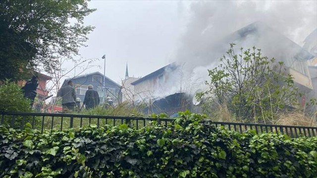 Zonguldak’ta yangında mahsur kalan yaşlı adamı otopark görevlisi kurtardı