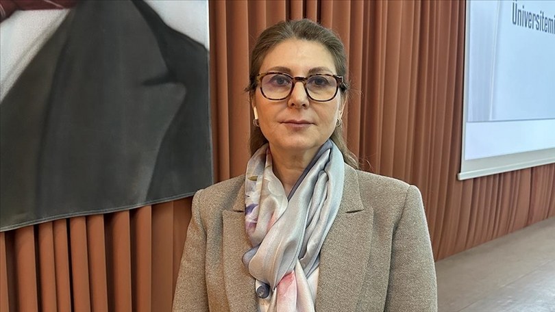 Kronik ağrılı hastalıklar kadınlarda daha sık görülüyor