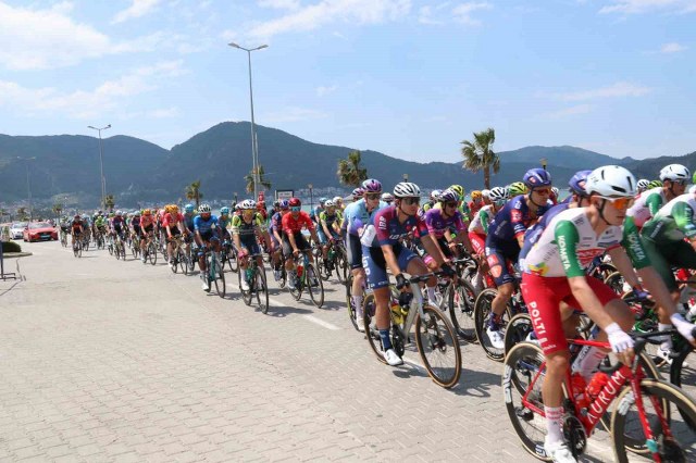 60. Cumhurbaşkanlığı Türkiye Bisiklet Turu’nun Fethiye-Marmaris etabı başladı