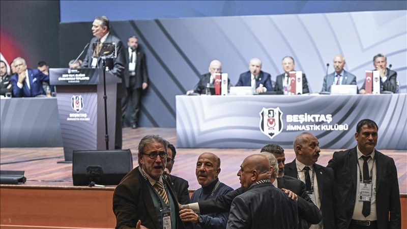 Beşiktaş Kulübünde divan kurulu toplantısı iptal edildi