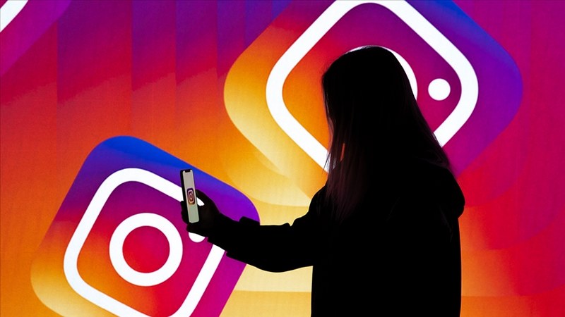 Instagram platformunda, 16 yaşının altındakiler ebeveyn izni olmadan “canlı yayın” açamayacak
