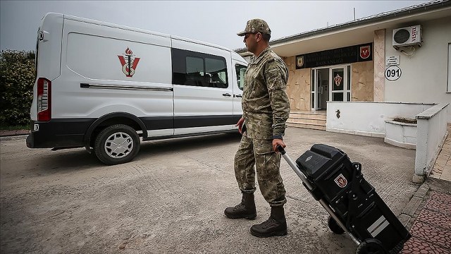 Mehmetçiğin gıda sağlığı GKAM laboratuvarlarına emanet