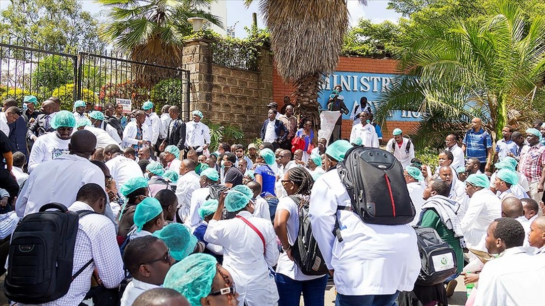 DSÖ Afrika Bölge Ofisi: Afrika’da görevli hemşirelerin yüzde 42’si göç etmeyi planlıyor