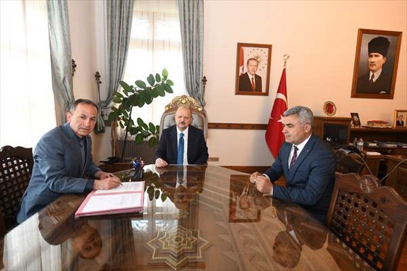 Pınarbaşı’na kapalı pazar yeri ile yöresel ürün satış yeri yapılacak