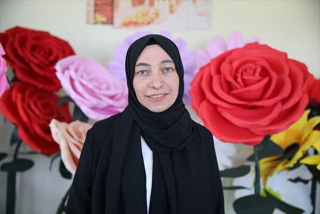 “Solmayan çiçek” hayali meslek sahibi yaptı