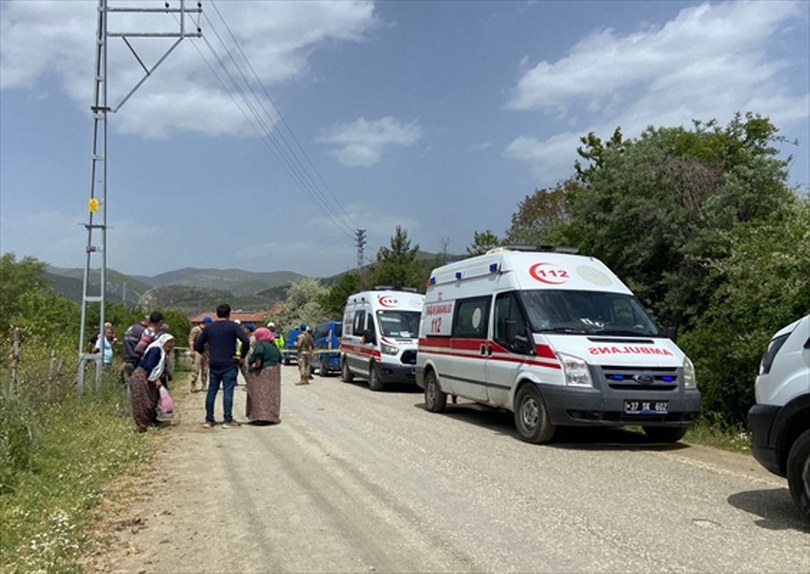 Kastamonu’da traktörle tarladan dönen çift silahlı saldırıda hayatını kaybetti