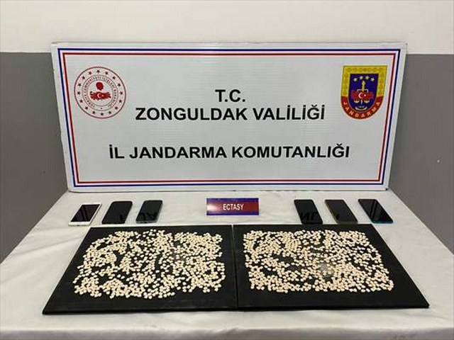 Zonguldak’ta uyuşturucu operasyonunda 4 zanlı tutuklandı