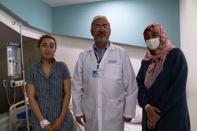 İzmir ve Kahramanmaraş’tan gelen glomus tümörlü hastalar şifayı Van’da buldu