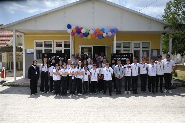 Kastamonu’da bilim fuarında öğrenciler projelerini sergiledi