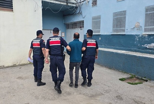 Kastamonu’da “yağma” suçundan aranan firari hükümlü yakalandı